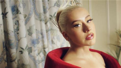 christina aguilera vogue